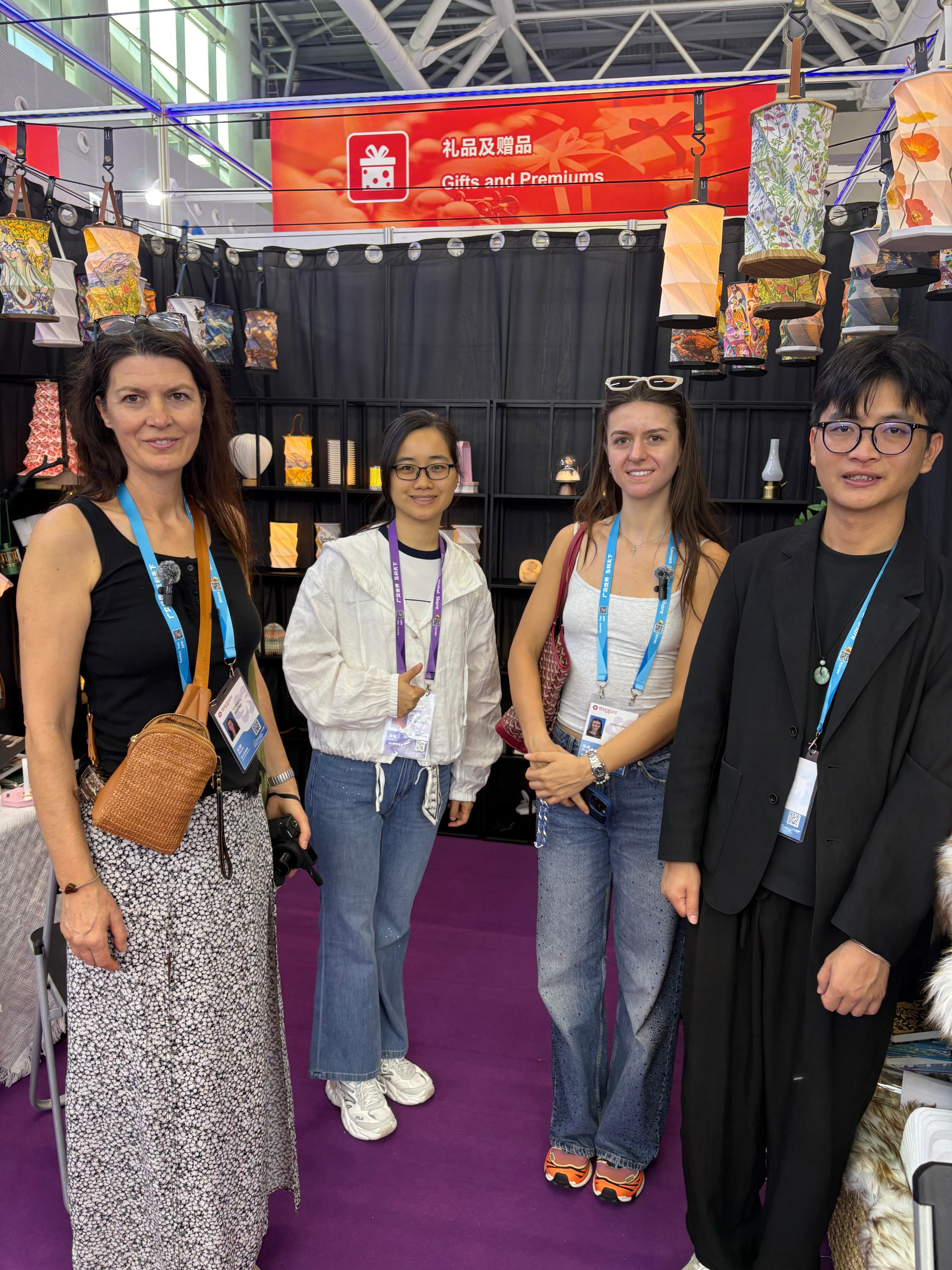 Canton Fair 2026 Trend: Custom Folding Book Lamps Are Taking Over Gift & Retail Markets