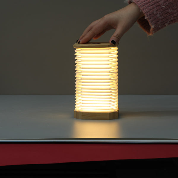 Vertical organ lamp