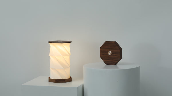 Wooden folding lamp