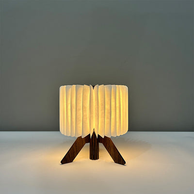 R table lamp