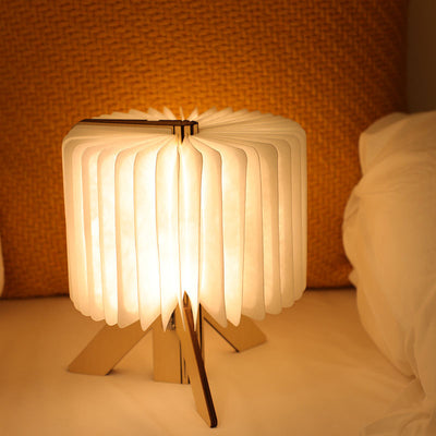 R table lamp